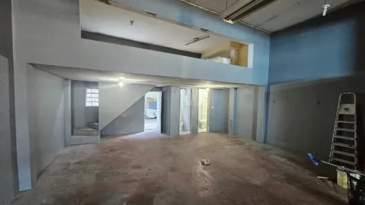 Ponto Comercial para alugar, 105m² no São Cristóvão, Rio de Janeiro