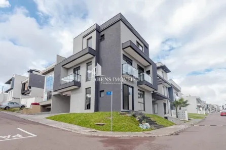 Casa com 4 Quartos à venda, 263m² no Bairro Alto, Curitiba