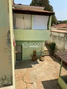 Casa com 6 Quartos à venda, 374m² no Cidade Jardim, Uberlândia