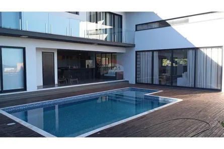 Casa de Condomínio com 3 Quartos para alugar, 330m² no Parque dos Resedás, Itupeva