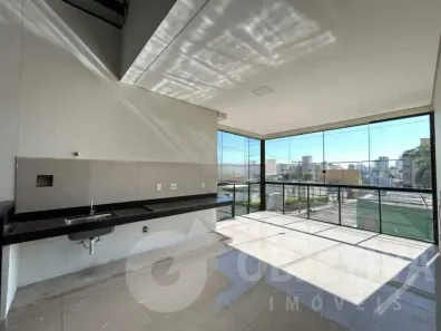 Apartamento com 4 Quartos para alugar, 180m² no Saraiva, Uberlândia