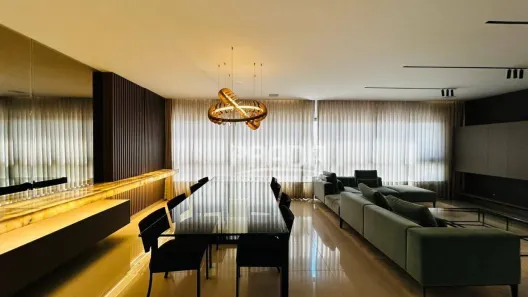 Apartamento com 4 Quartos à venda, 220m² no Jardim Karaíba, Uberlândia