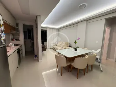 Apartamento com 2 Quartos à venda, 74m² no Barreiros, São José