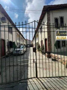 Casa com 2 Quartos para alugar, 110m² no Jardim Flamboyant, Cabo Frio