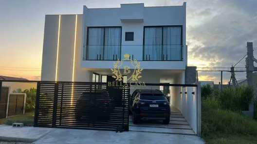 Casa de Condomínio com 5 Quartos à venda, 297m² no Fazendinha, Araruama
