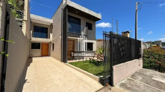 Sobrado com 4 Quartos para venda ou aluguel, 165m² no Uvaranas, Ponta Grossa