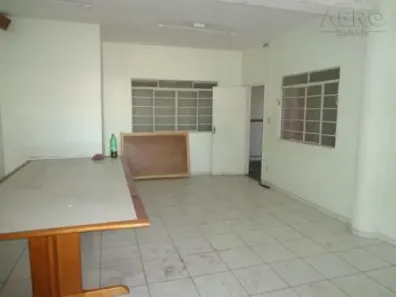 Ponto Comercial para alugar, 2000m² no Vila Bonfim, Bauru
