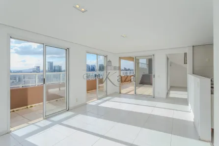 Cobertura com 3 Quartos para alugar, 200m² no Brooklin Paulista, São Paulo