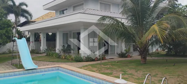 Casa com 4 Quartos à venda, 300m² no Centro (Iguabinha), Araruama