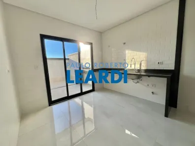 Sobrado com 3 Quartos à venda, 135m² no Parque Maria Domitila, São Paulo