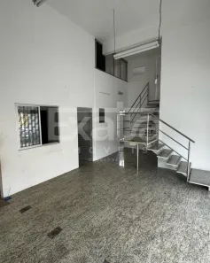 Prédio Comercial com 17 Quartos para venda ou aluguel, 4500m² no Centro, São Luís