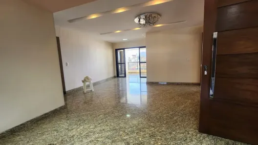 Apartamento com 3 Quartos à venda, 220m² no Maria Ortiz, Cachoeiro de Itapemirim