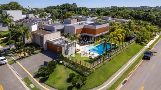 Casa de Condomínio com 5 Quartos à venda, 600m² no Residencial Alphaville Flamboyant, Goiânia