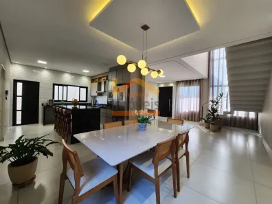 Casa com 3 Quartos à venda, 234m² no Jardim São Vito, Americana