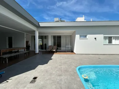 Casa com 4 Quartos à venda, 257m² no Pedra Branca, Palhoça
