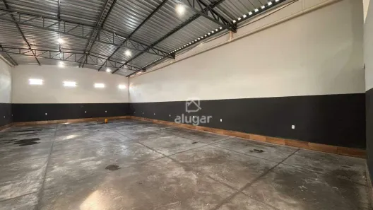 Galpão/Depósito/Armazém para alugar, 300m² no Esplanada, Montes Claros