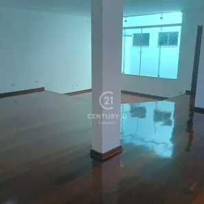 Casa com 3 Quartos para alugar, 340m² no Parque Campolim, Sorocaba