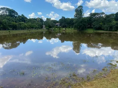 Fazenda/Sítio com 3 Quartos para alugar, 6200m² no Condomínio Alta Vista I, Senador Canedo