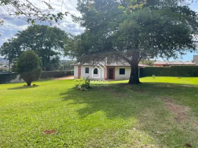 Casa com 3 Quartos à venda, 240m² no Oficinas, Ponta Grossa