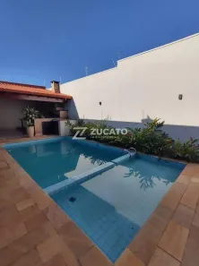 Casa com 3 Quartos para alugar, 238m² no Fabrício, Uberaba