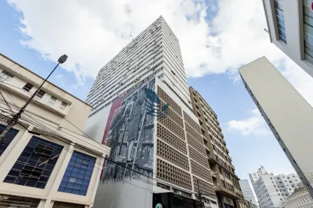 Sala Comercial à venda, 130m² no Centro, Curitiba