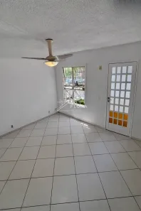 Casa de Condomínio com 2 Quartos para alugar, 62m² no Parque Villa Flores, Sumaré