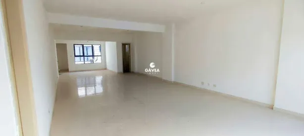 Sala Comercial à venda, 76m² no Centro, São Vicente