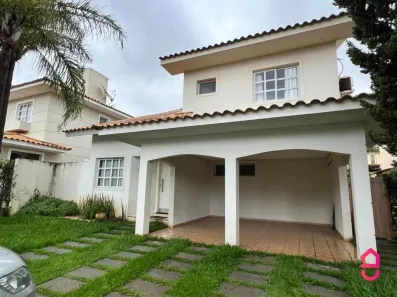 Casa de Condomínio com 3 Quartos à venda, 180m² no Jardins Madri, Goiânia