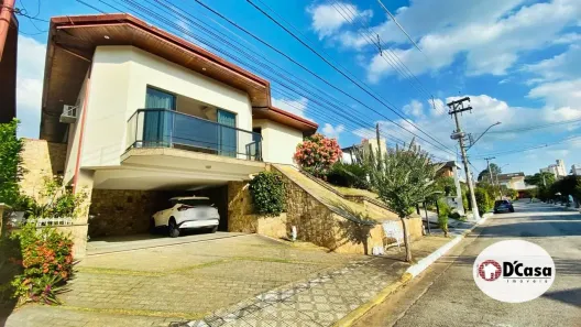 Casa com 4 Quartos à venda, 268m² no Chácara Olaria, Taubaté