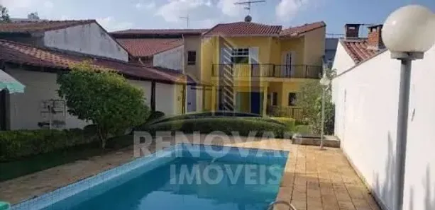 Sobrado com 4 Quartos à venda, 450m² no Vila Paiva, Suzano