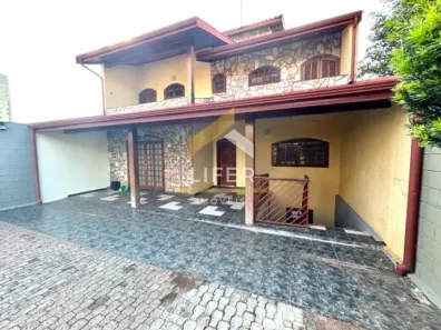 Sobrado com 2 Quartos à venda, 256m² no Jardim Chapadão, Campinas