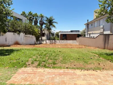 Lote/Terreno à venda, 618m² no Vivendas do Arvoredo, Londrina