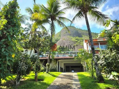Casa com 4 Quartos à venda, 350m² no Itacoatiara, Niterói