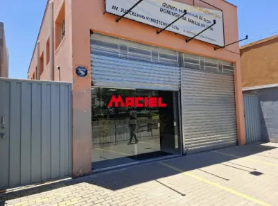 Galpão/Depósito/Armazém à venda, 130m² no Monte Castelo, São José dos Campos