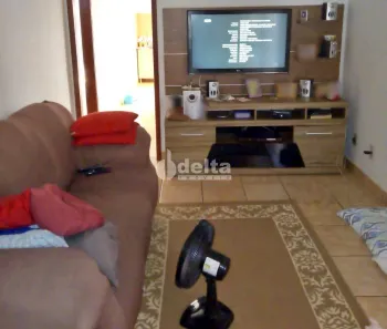 Casa com 3 Quartos à venda, 190m² no Aclimação, Uberlândia