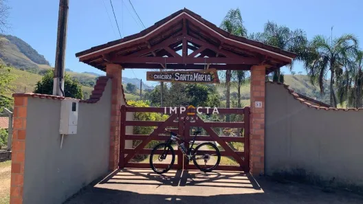 Fazenda/Sítio com 3 Quartos à venda, 5000m² no Zona Rural, Cambuí