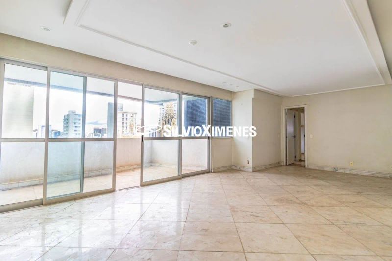 Apartamento com 3 quartos — Centro, Belo Horizonte