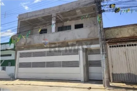 Sobrado com 7 Quartos à venda, 183m² no Jardim Roriz, Brasília