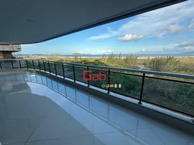 Apartamento com 3 Quartos à venda, 220m² no Braga, Cabo Frio