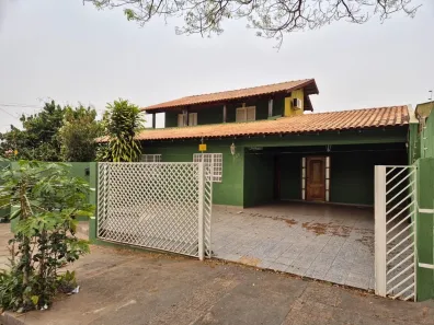 Casa com 4 Quartos à venda, 224m² no Jardim Alvorada, Londrina