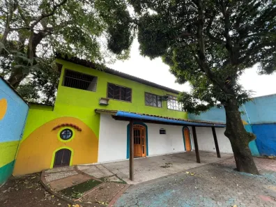 Imóvel Comercial com 5 Quartos para alugar, 250m² no Bento Ferreira, Vitória