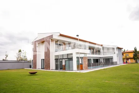 Casa de Condomínio com 5 Quartos à venda, 800m² no Da Cerejeira, Jacareí
