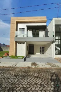 Casa de Condomínio com 4 Quartos à venda, 226m² no Mangueirão, Belém