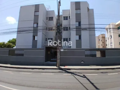 Apartamento com 3 Quartos para alugar, 67m² no Santa Mônica, Uberlândia