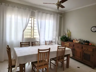 Casa com 3 Quartos à venda, 175m² no Centro, Bauru