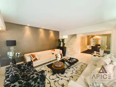 Casa com 3 Quartos à venda, 300m² no Gonzaga, Santos
