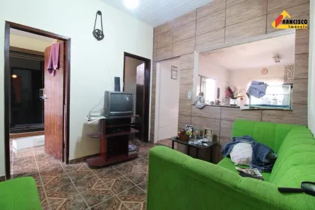 Casa com 3 Quartos à venda, 100m² no Catalão, Divinópolis