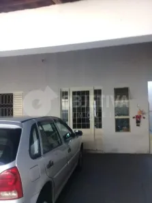 Casa com 3 Quartos à venda, 145m² no Residencial Gramado, Uberlândia