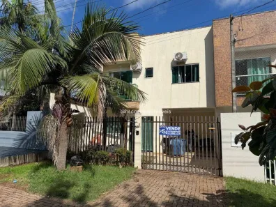 Sobrado com 3 Quartos à venda, 152m² no Santos Dumont, Cascavel