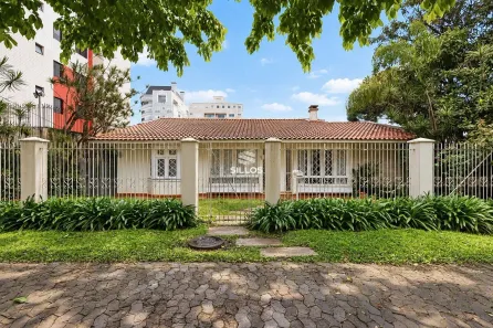Casa com 4 Quartos para alugar, 248m² no Ahú, Curitiba